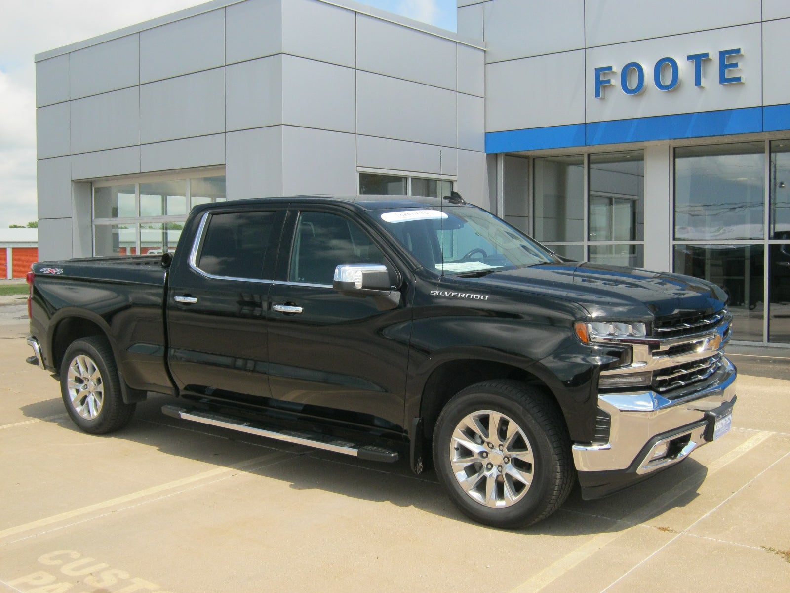 2019 Chevrolet Silverado 1500 LTZ in Black — front three-quarter view